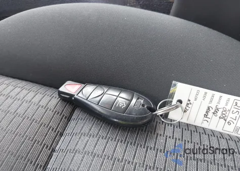 2008 Jeep Grand Cherokee Laredo z USA, uszkodzony, nr VIN 1J8GS48KX8C186767